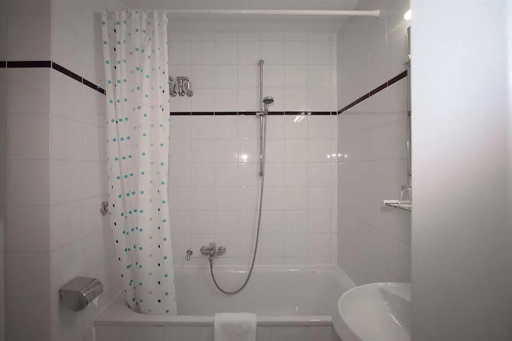 Falk Hotel Frankfurt am Main 3*,